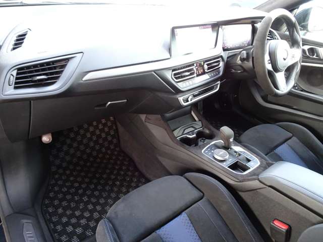 ＢＭＷ ２シリーズ Ｍ２３５Ｉ Ｘドライブ ４ＷＤ R2年 (関東) 99