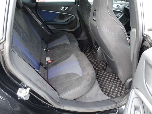 ＢＭＷ ２シリーズ Ｍ２３５Ｉ Ｘドライブ ４ＷＤ R2年 (関東) 99