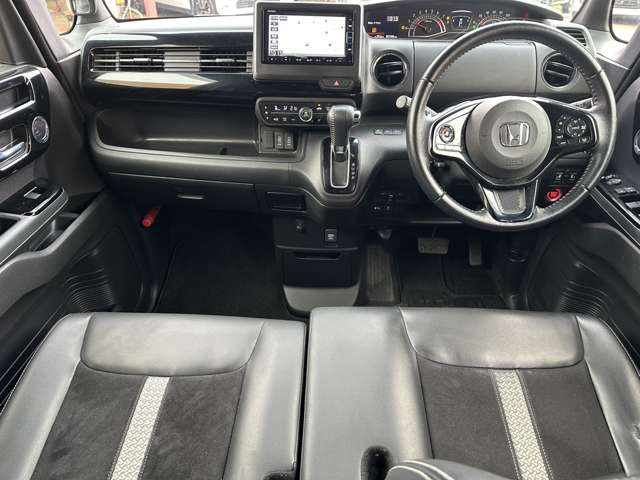 ホンダ Ｎ　ＢＯＸ カスタム ６６０ Ｌ ターボ R3年 (関東) 99