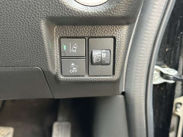 ホンダ Ｎ　ＢＯＸ カスタム ６６０ Ｌ ターボ R3年 (関東) 99