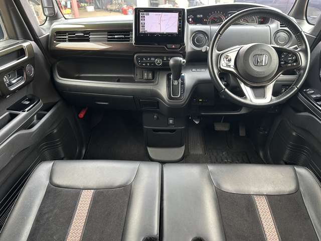 ホンダ Ｎ　ＢＯＸ カスタム ６６０ Ｇ Ｌ ターボ ホンダセンシング H29年 (関東) 99