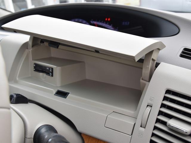 トヨタ エスティマ ２．４ アエラス H21年 (関東) 99