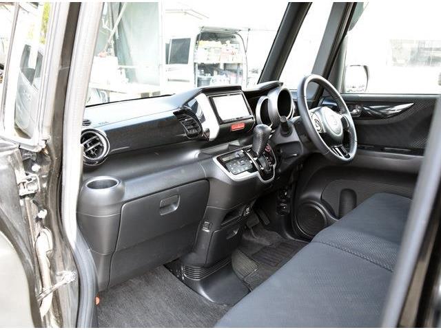 ホンダ Ｎ　ＢＯＸ ６６０ カスタムＧ ＳＳパッケージ H25年 (関東) 99
