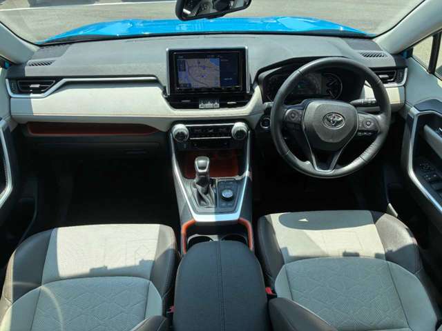 トヨタ ＲＡＶ４ ２．０ アドベンチャー ４ＷＤ R1年 (四国) 99