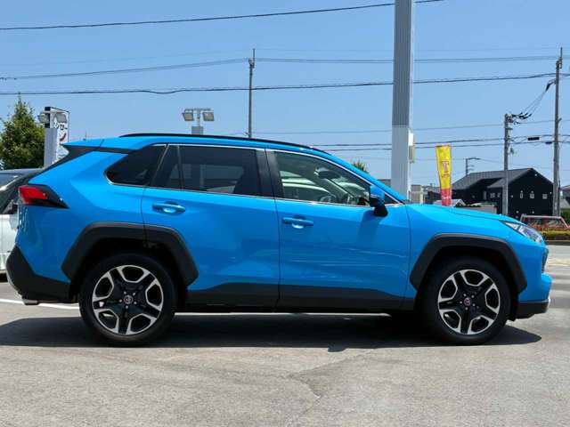 トヨタ ＲＡＶ４ ２．０ アドベンチャー ４ＷＤ R1年 (四国) 99