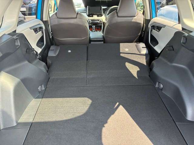 トヨタ ＲＡＶ４ ２．０ アドベンチャー ４ＷＤ R1年 (四国) 99