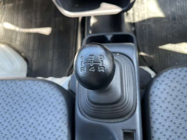 日産 ＮＴ１００クリッパー ６６０ ＤＸ H30年 (九州・沖縄) 99