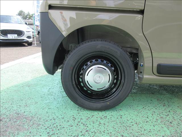 ホンダ Ｎ　ＢＯＸ ジョイ ６６０ ２トーン ４ＷＤ R7年 (東北) 99