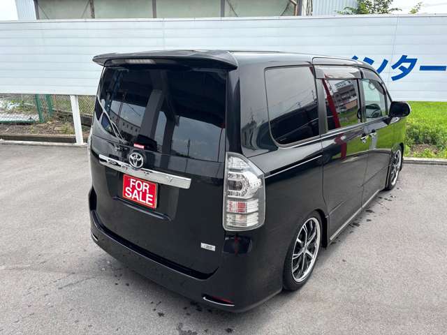 トヨタ ヴォクシー ２．０ ＺＳ 煌ＩＩＩ H25年 (近畿) 99
