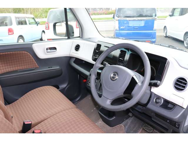日産 モコ ６６０ Ｘ H26年 (九州・沖縄) 99