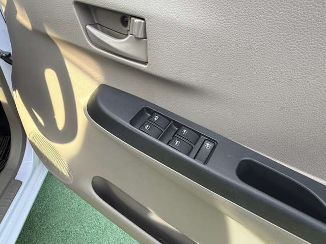 ダイハツ ミラ　イース ６６０ Ｌ H24年 (近畿) 99