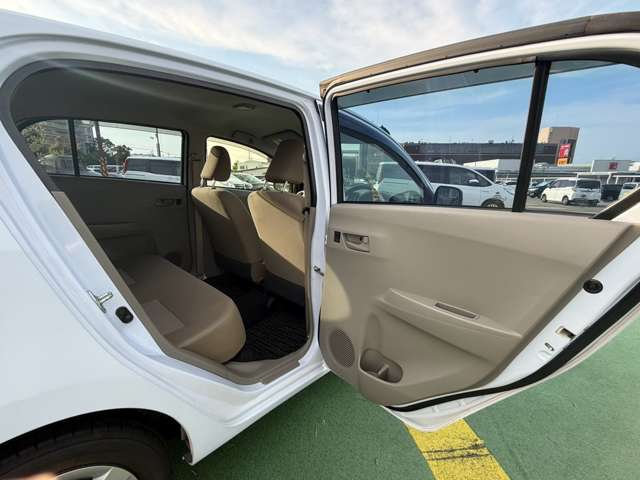 ダイハツ ミラ　イース ６６０ Ｌ H24年 (近畿) 99