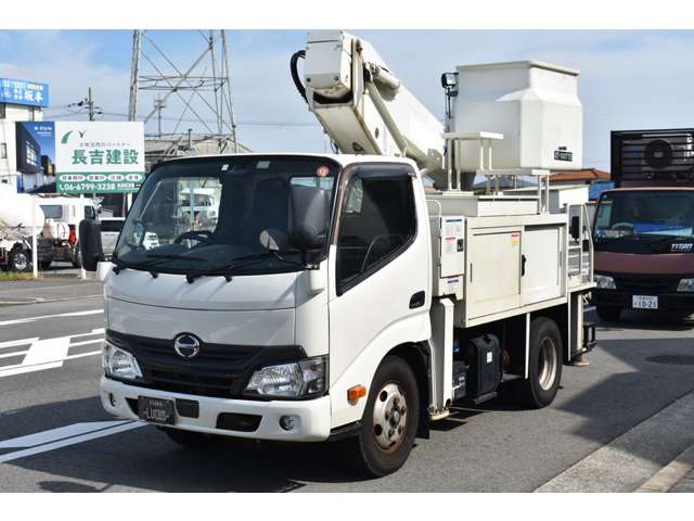 日野自動車 デュトロ ４．０ＤＴ H30年 (近畿) 99