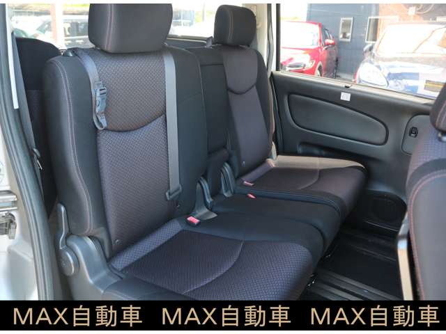 日産 セレナ ２．０ ハイウェイスター Ｓ－ＨＹＢＲＩＤ Ｖセレクション H25年 (関東) 99