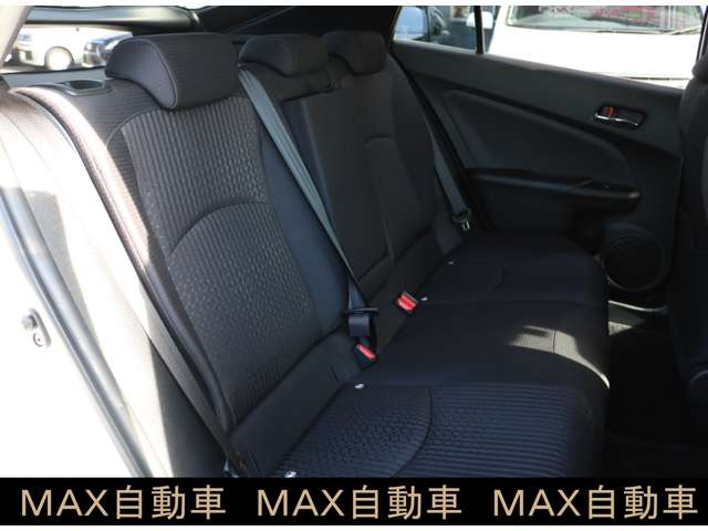 トヨタ プリウス １．８ Ｓ セーフティ プラス H28年 (関東) 99