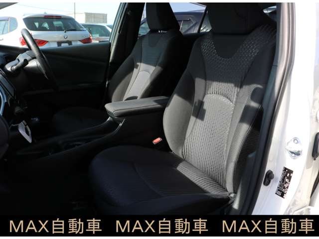 トヨタ プリウス １．８ Ｓ セーフティ プラス H28年 (関東) 99