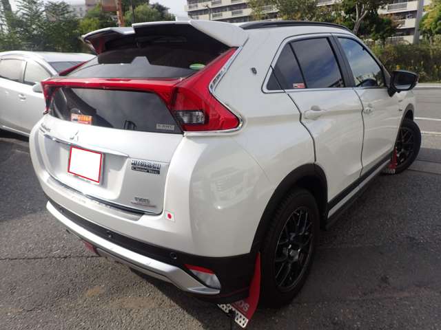 三菱 エクリプス　クロス ２．２ Ｇ プラスパッケージ ディーゼルターボ ４ＷＤ R2年 (近畿) 99