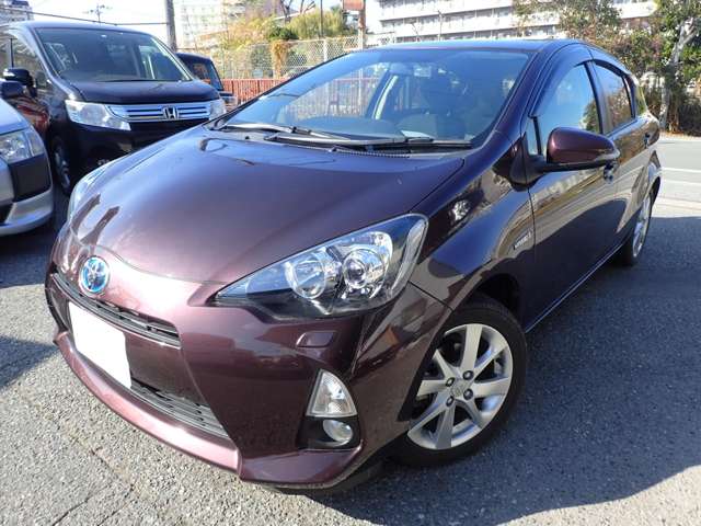 トヨタ アクア １．５ Ｓ H26年 (近畿) 99