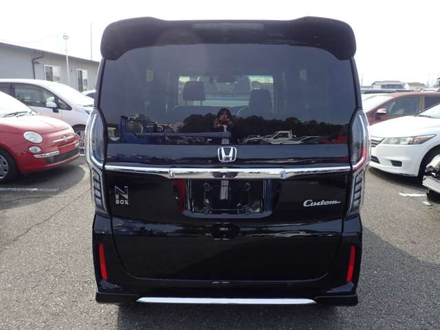 ホンダ Ｎ　ＢＯＸ カスタム ６６０ Ｌ ターボ R5年 (近畿) 99