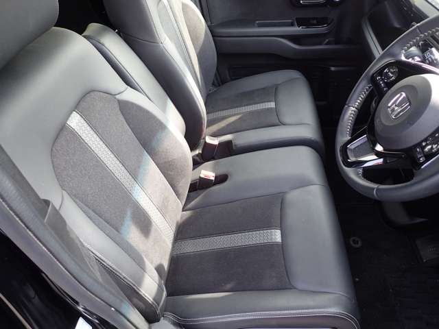 ホンダ Ｎ　ＢＯＸ カスタム ６６０ Ｌ ターボ R5年 (近畿) 99