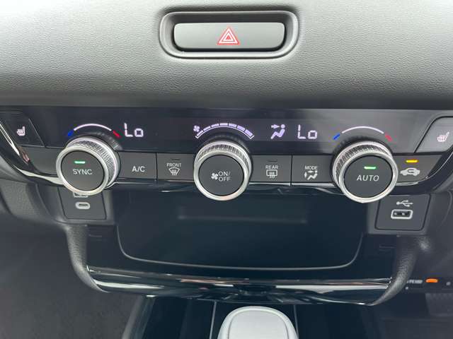 ホンダ ヴェゼル １．５ Ｅ：ＨＥＶ Ｚ R8年 (近畿) 99