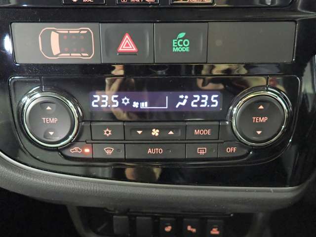 三菱 アウトランダーＰＨＥＶ ２．０ Ｇ プレミアムパッケージ ４ＷＤ H30年 (近畿) 99