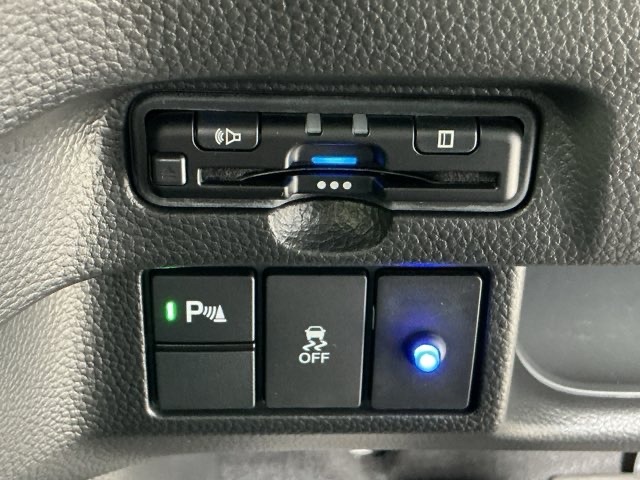 ホンダ Ｎ　ＢＯＸ カスタム ６６０ Ｌ ターボ R5年 (近畿) 99