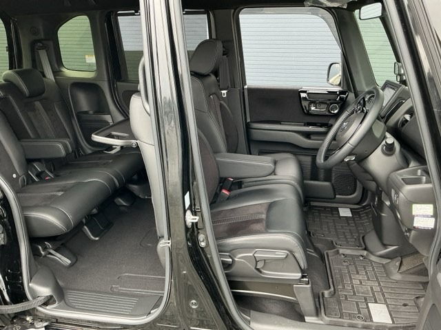 ホンダ Ｎ　ＢＯＸ カスタム ６６０ Ｌ ターボ R3年 (近畿) 99