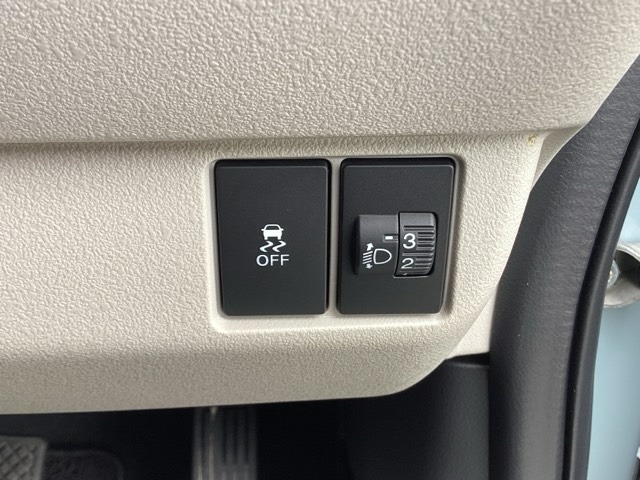 ホンダ Ｎ　ＢＯＸ ６６０ ファッションスタイル R7年 (近畿) 99