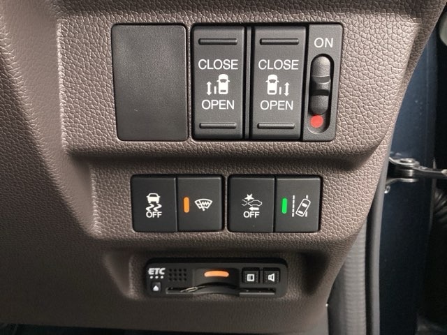 ホンダ フリード＋ １．５ Ｇ ホンダセンシング R3年 (近畿) 99