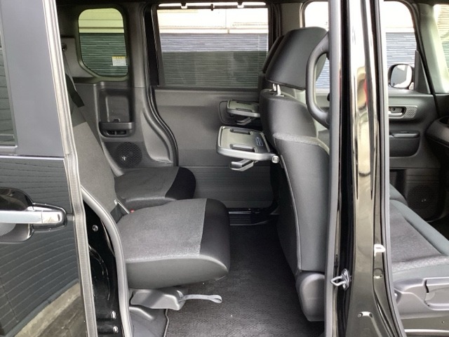 ホンダ Ｎ　ＢＯＸ カスタム ６６０ R7年 (近畿) 99