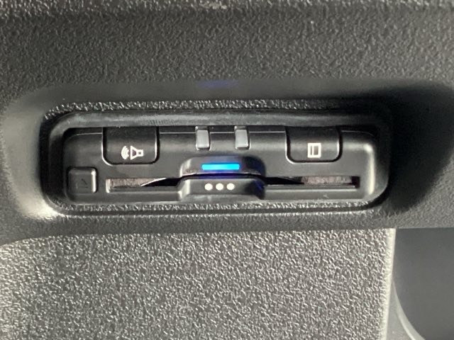 ホンダ Ｎ　ＢＯＸ カスタム ６６０ R7年 (近畿) 99