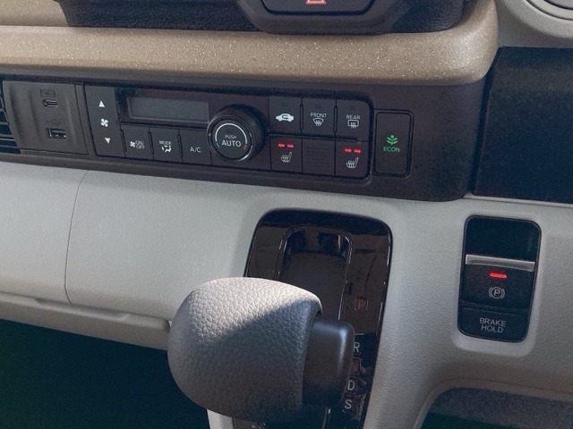ホンダ Ｎ　ＢＯＸ ６６０ ファッションスタイル R7年 (近畿) 99