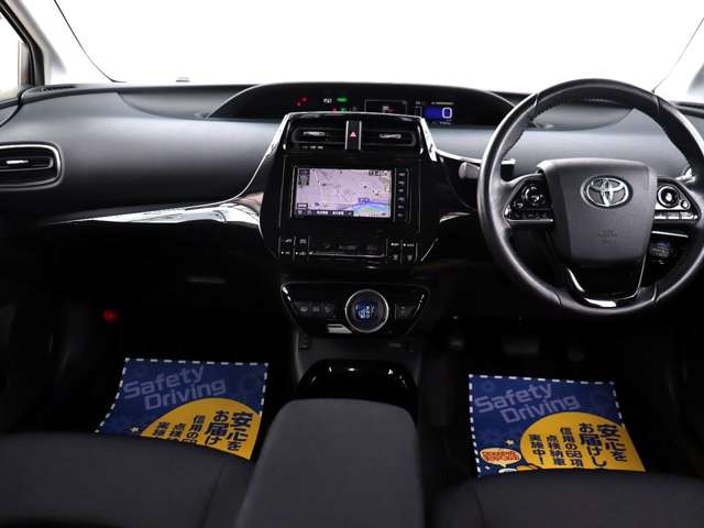 トヨタ プリウスＰＨＶ １．８ Ｓ セーフティ プラス H30年 (関東) 99