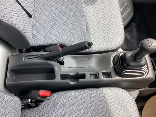 日産 クリッパートラック ６６０ ＤＸ R8年 (関東) 99