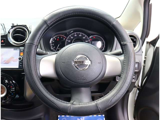 日産 ノート １．２ メダリスト H25年 (関東) 99