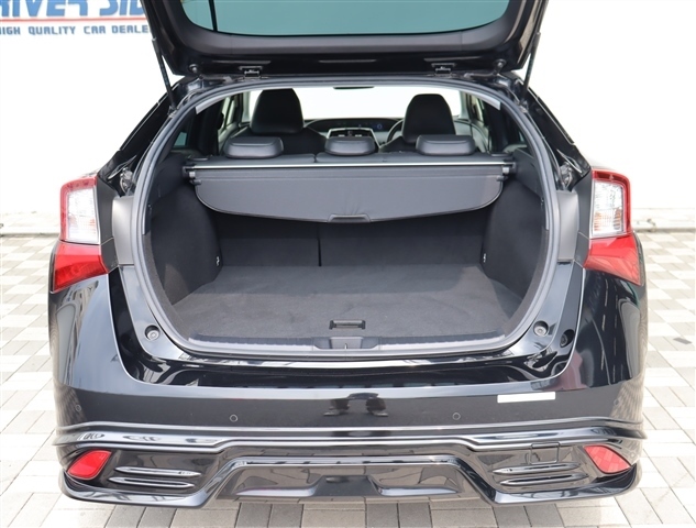 トヨタ プリウス １．８ Ｓ ツーリングセレクション R1年 (関東) 99
