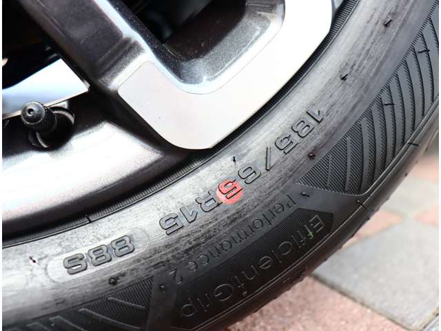 ホンダ フリード　ハイブリッド １．５ Ｅ：ＨＥＶ クロスター R8年 (関東) 99