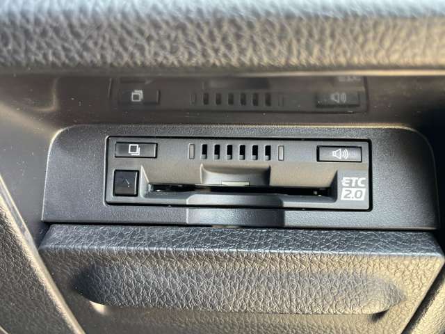 トヨタ ヴォクシー ２．０ ＺＳ 煌ＩＩＩ R3年 (関東) 99