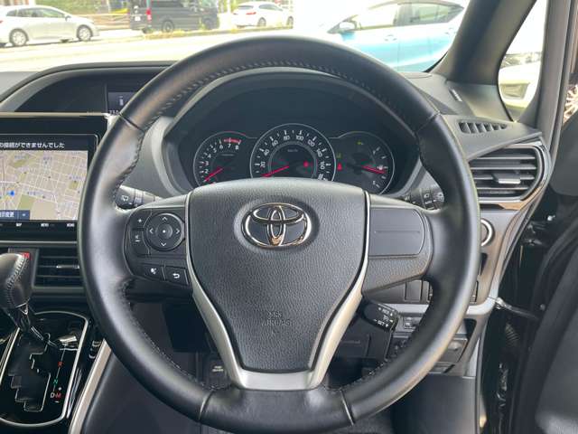 トヨタ ヴォクシー ２．０ ＺＳ 煌ＩＩＩ R3年 (関東) 99