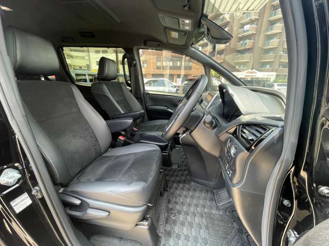 トヨタ ヴォクシー ２．０ ＺＳ 煌ＩＩＩ R3年 (関東) 99