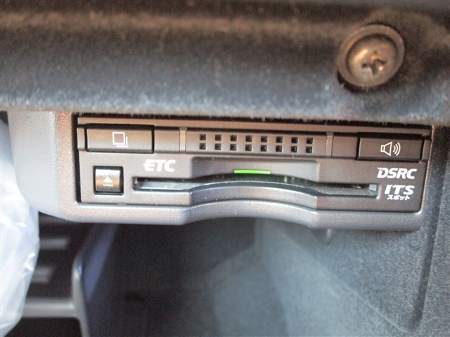 レクサス ＲＣ３００ｈ Ｆスポーツ H29年 (関東) 99