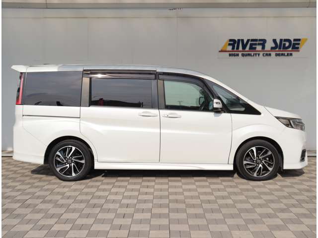 ホンダ ステップワゴン １．５ スパーダ クールスピリット ホンダ センシング H29年 (関東) 99