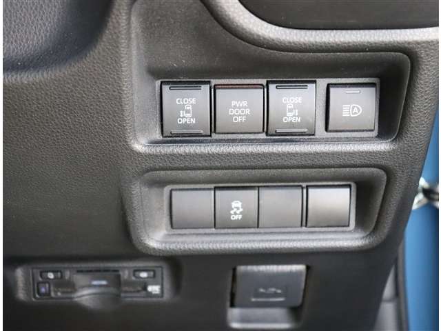 トヨタ シエンタ １．５ Ｚ R8年 (関東) 99