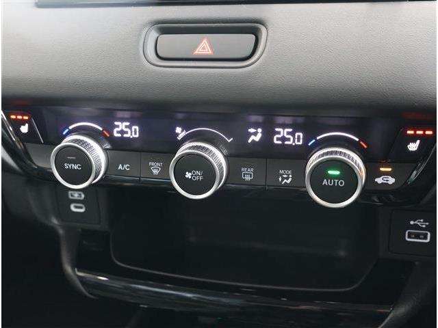 ホンダ ヴェゼル １．５ Ｅ：ＨＥＶ Ｚ R8年 (東海) 99