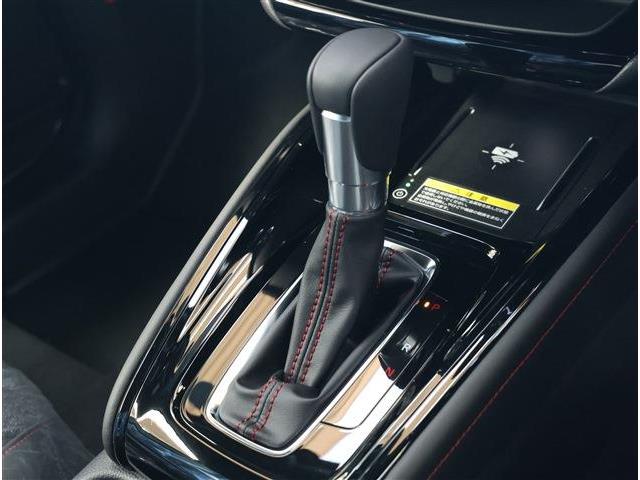 ホンダ ヴェゼル １．５ Ｅ：ＨＥＶ ＲＳ R8年 (東海) 99