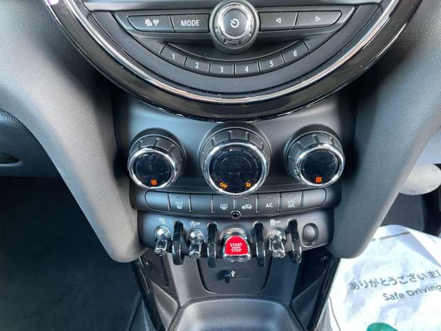 ミニ ミニ クーパーＳ ３ドア ＤＣＴ R1年 (東海) 99