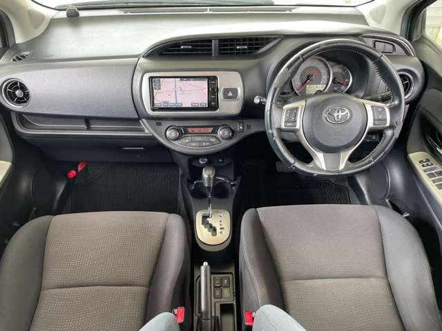 トヨタ ヴィッツ １．３ Ｕ ４ＷＤ H28年 (東海) 99