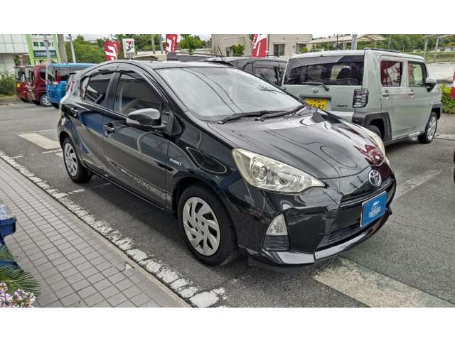トヨタ アクア １．５ Ｓ H25年 (東海) 99