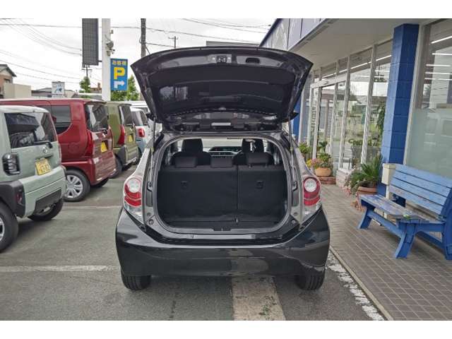 トヨタ アクア １．５ Ｓ H25年 (東海) 99